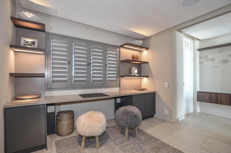 2 Bedroom Property for Sale in Dolphin Beach Western Cape